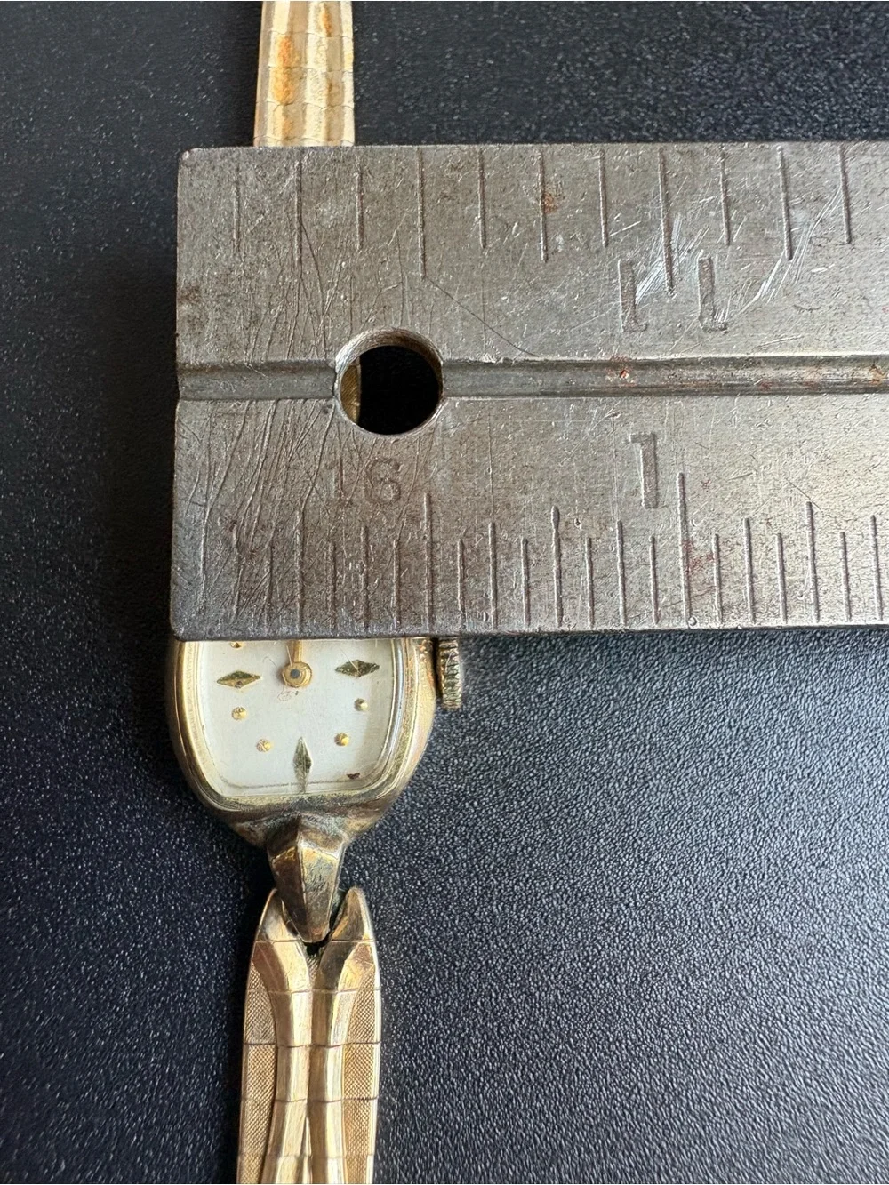 Elgin women’s vintage gold plated dainty wristwatch